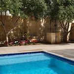 Hotel Alba