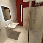 Alba Hotel 2*