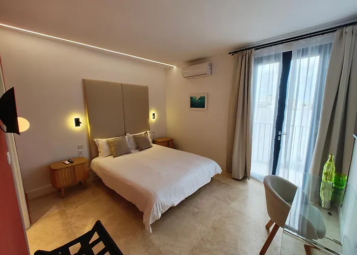 Alba Hotel Sliema