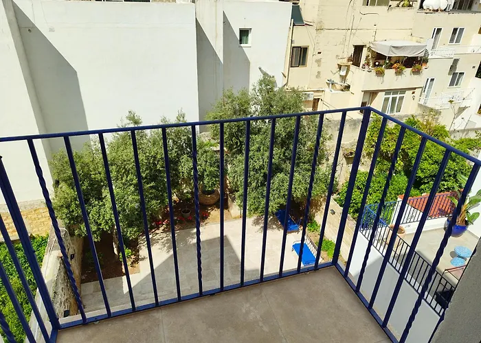 Alba 2* Σλιέμα